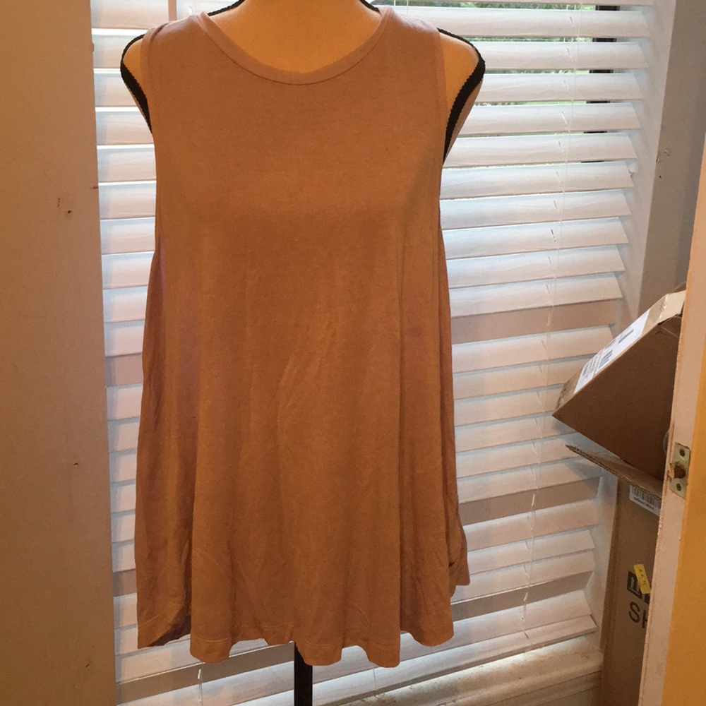 Light purple/lavender flow tank top